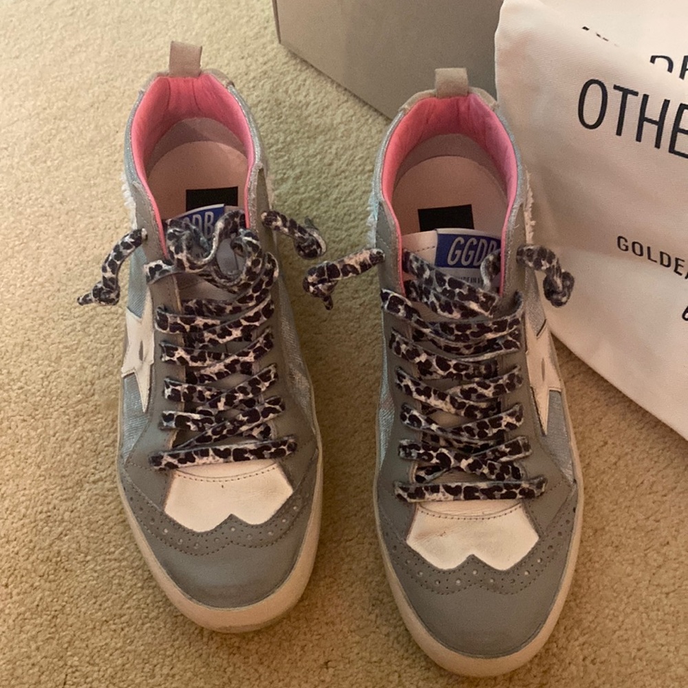 - Golden goose size 37 mid star